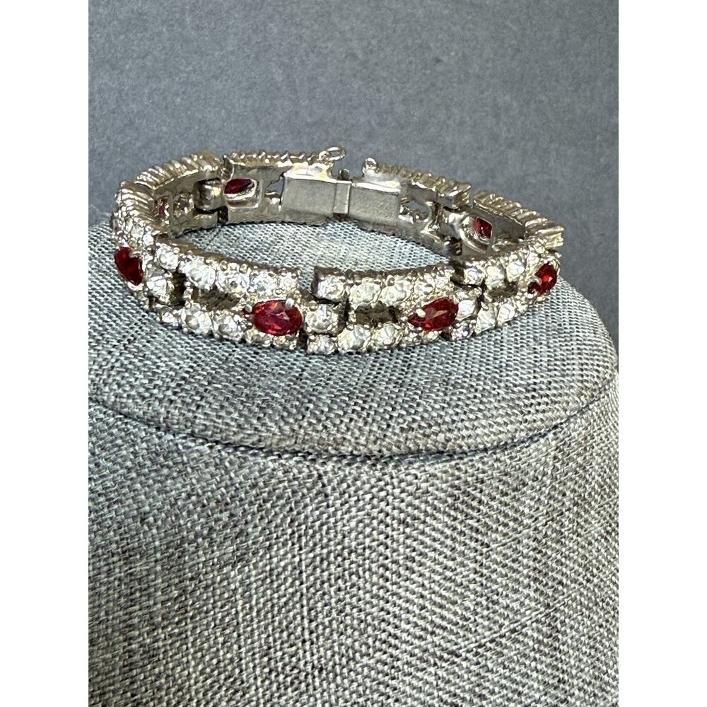 Vintage Rhinestone Bracelet Silver Tone Red Clear Link Station Retro 7” Cocktail